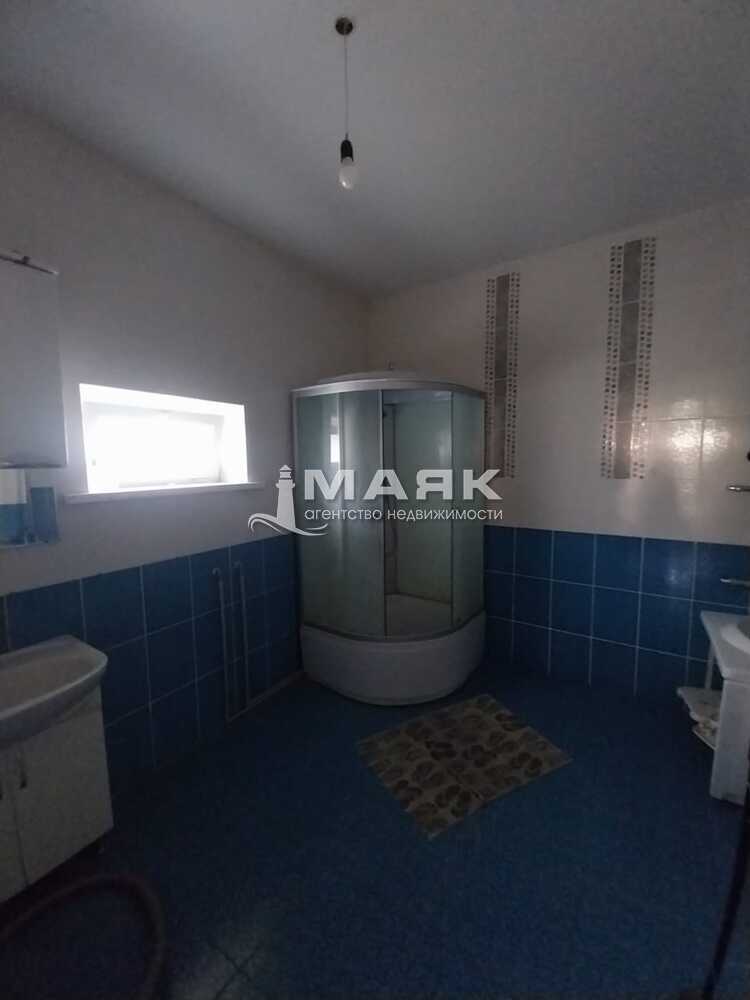 Дом 140 кв.м на участке 6 сот
