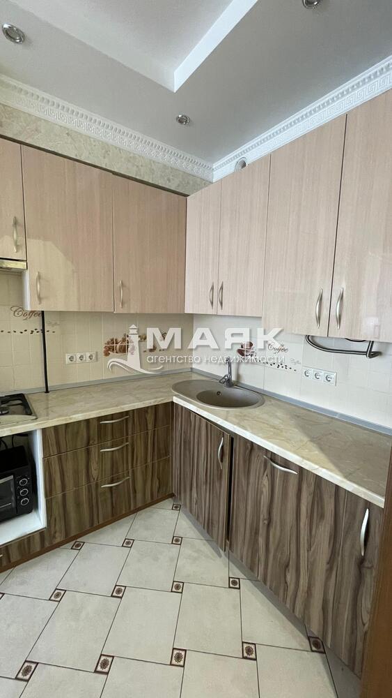 2-к. квартира 55 кв.м, 5/9