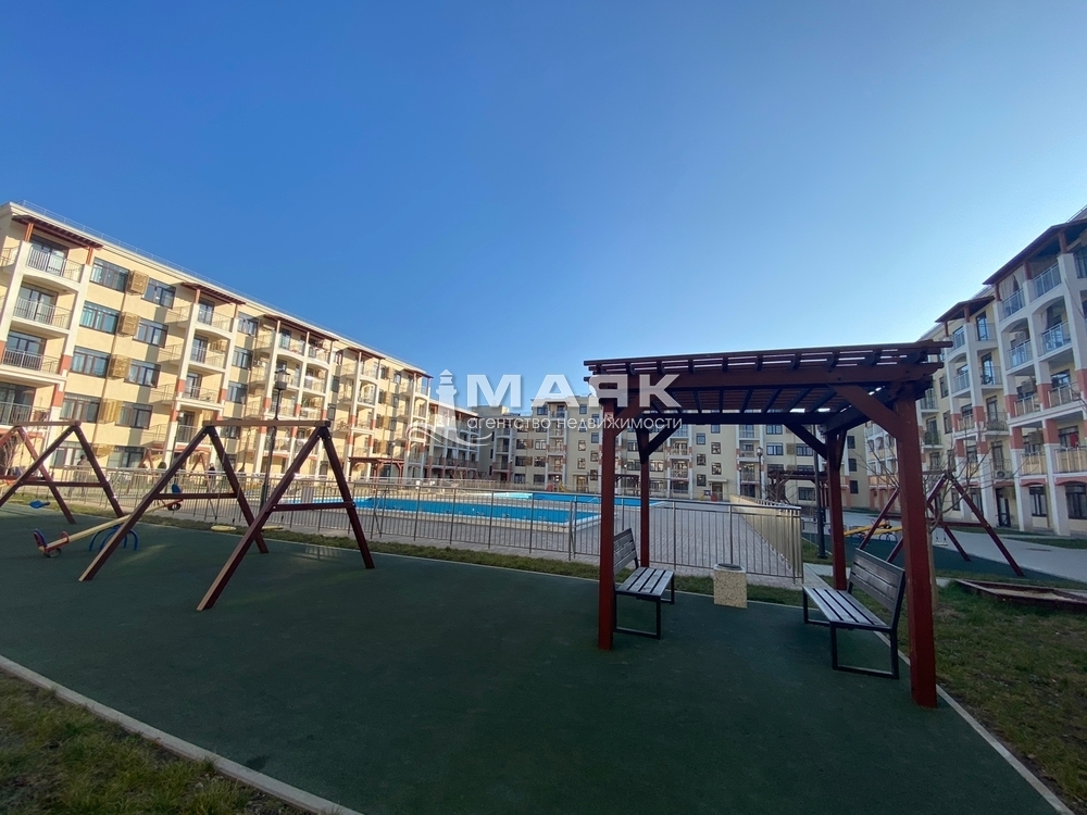 2-к. квартира 48.6 кв.м, 2/4