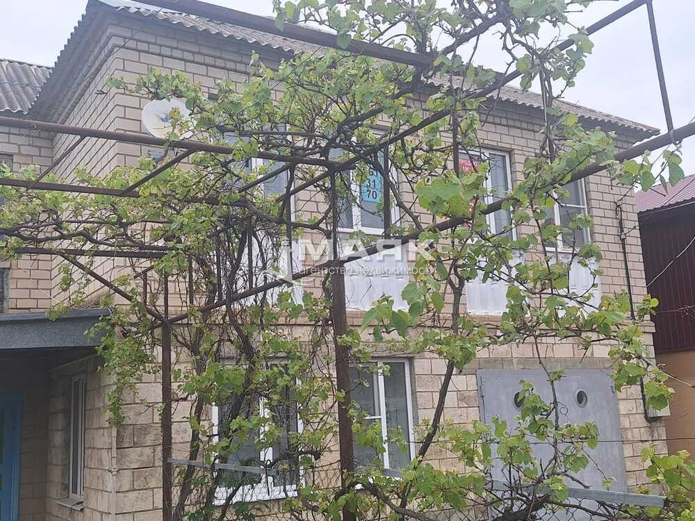 Дом 150 кв.м на участке 7.5 сот