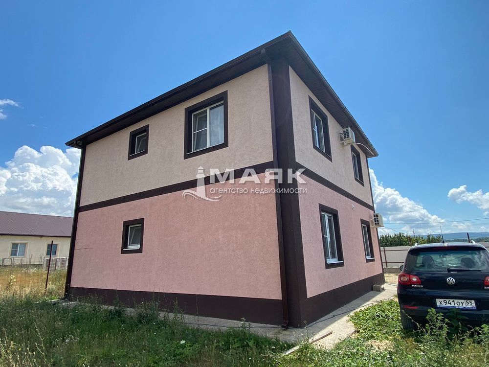 Дом 145 кв.м на участке 10 сот