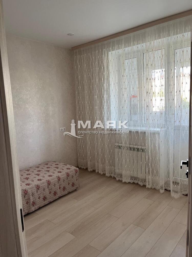 1-к. квартира 43.4 кв.м, 3/4