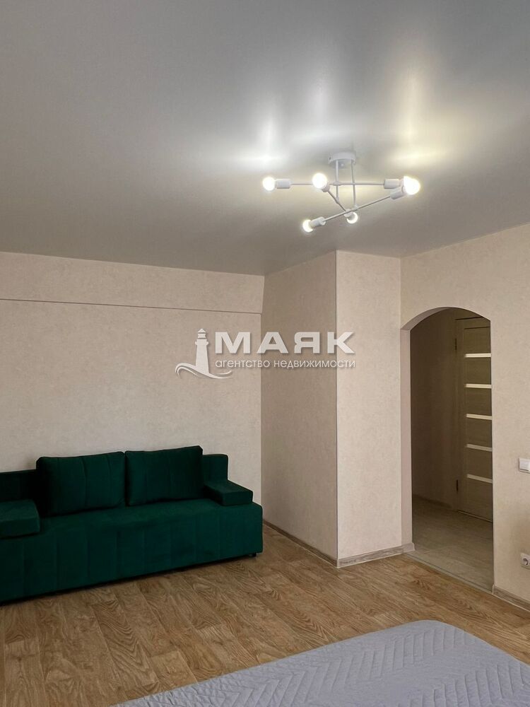 1-к. квартира 37 кв.м, 9/12