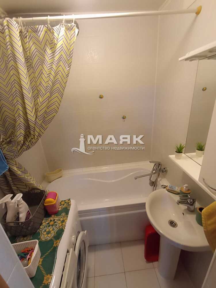 2-к. квартира 40 кв.м, 1/2