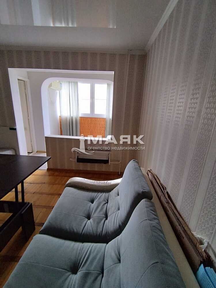 3-к. квартира 71.5 кв.м, 6/9