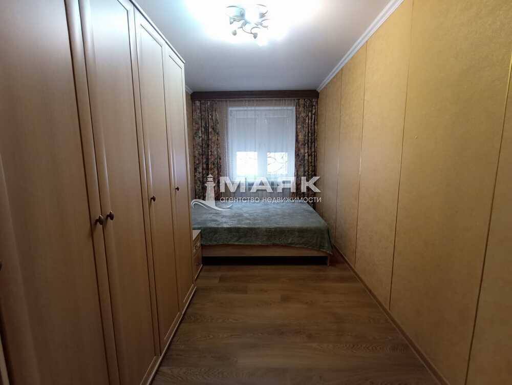 2-к. квартира 40 кв.м, 1/2