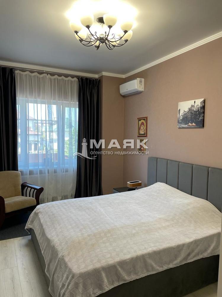 Дом 122.6 кв.м на участке 4.5 сот