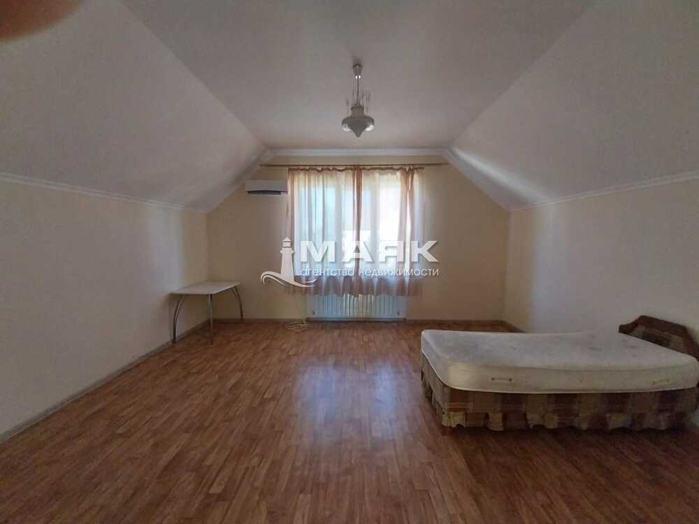 Дом 140 кв.м на участке 6 сот