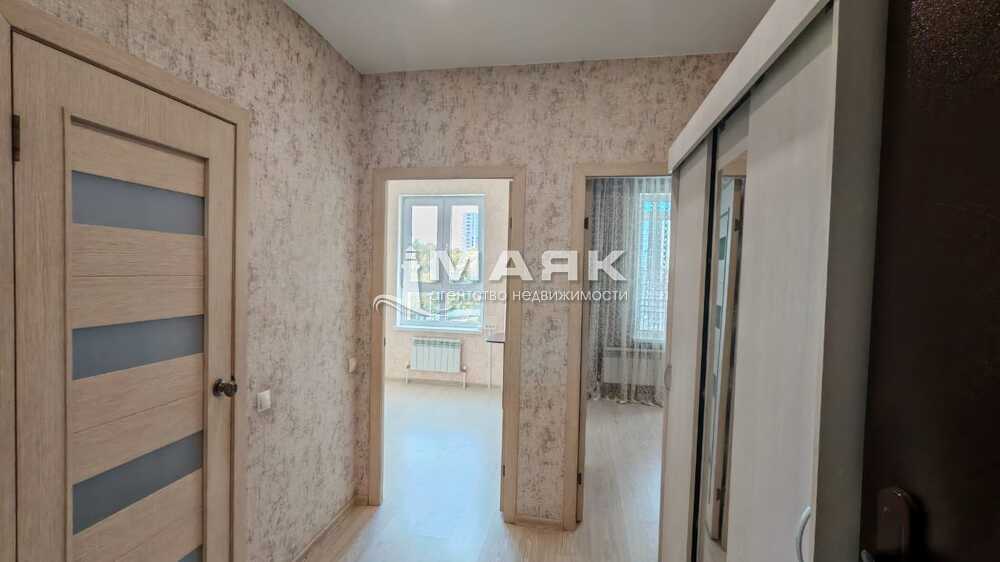 1-к. квартира 37.3 кв.м, 5/5