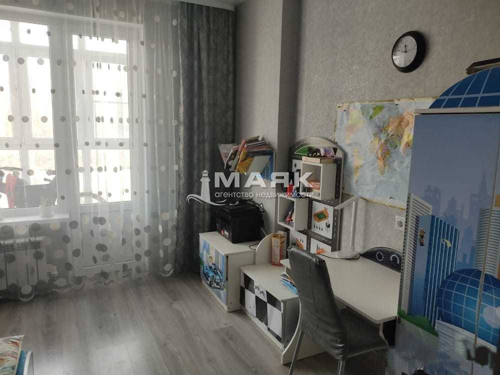 2-к. квартира 58.6 кв.м, 4/8