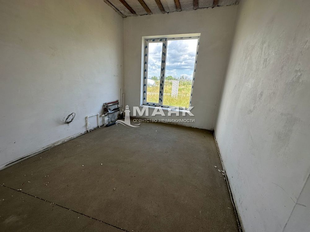 Дом 100 кв.м на участке 5 сот