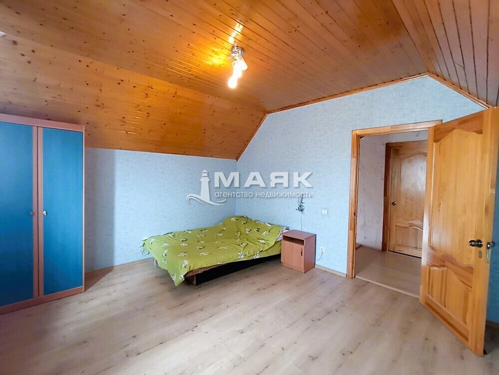 Дом 116 кв.м на участке 10 сот