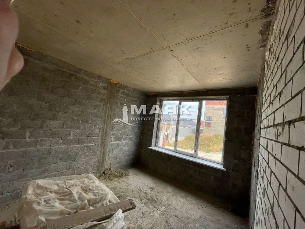 Дом 269 кв.м на участке 5.5 сот