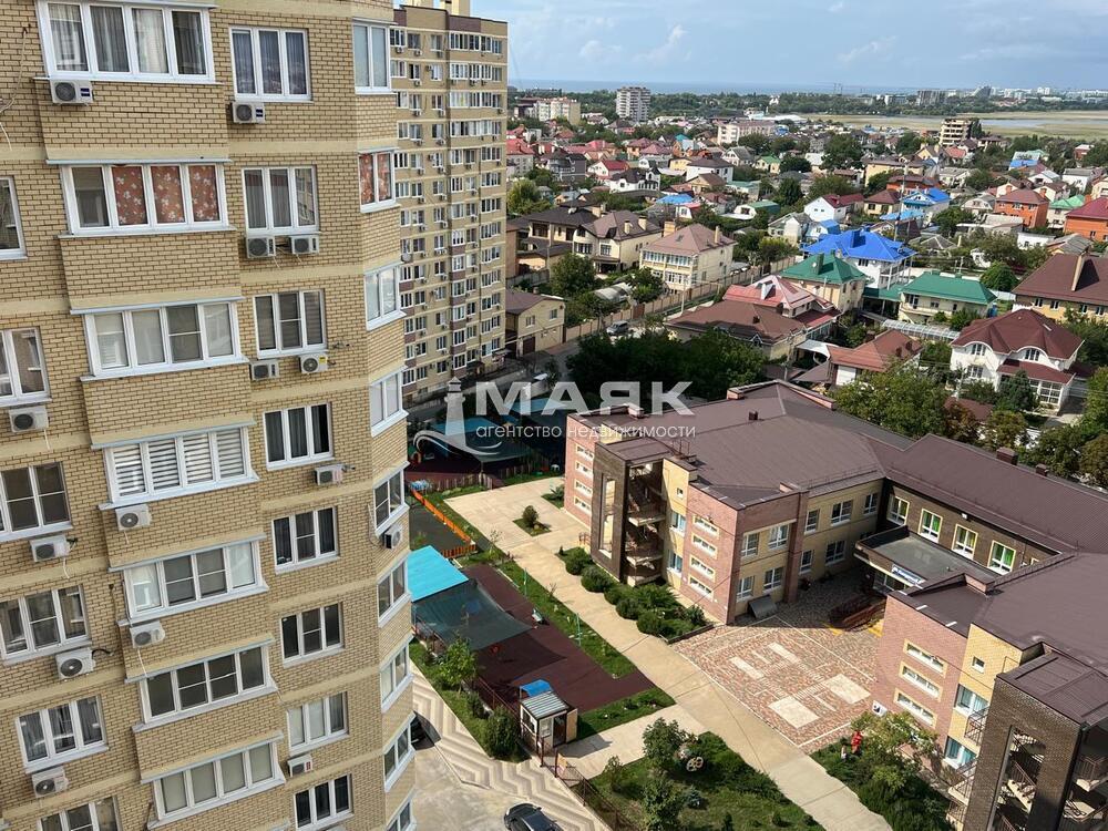 1-к. квартира 45 кв.м, 12/13