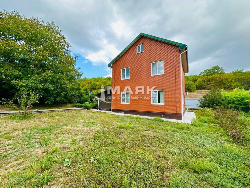 Дом 113 кв.м на участке 14 сот