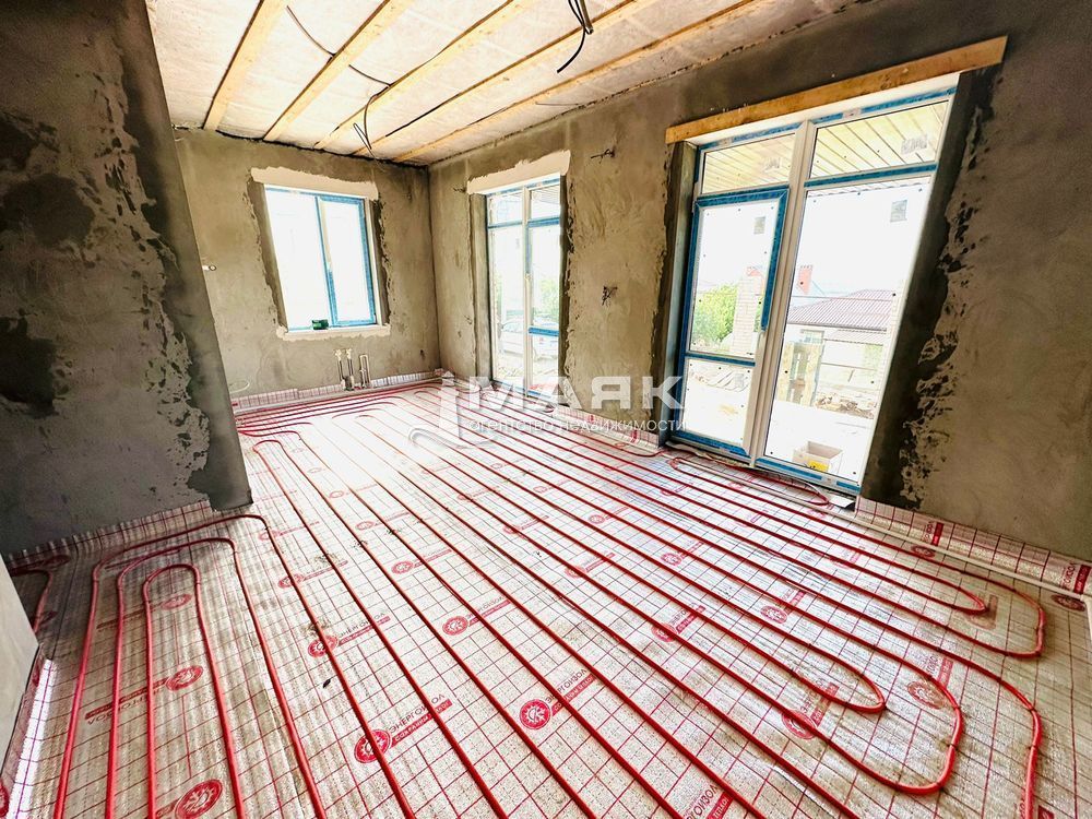 Дом 80 кв.м на участке 4 сот