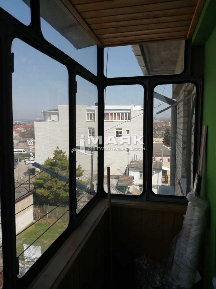 4-к. квартира 61.2 кв.м, 5/5