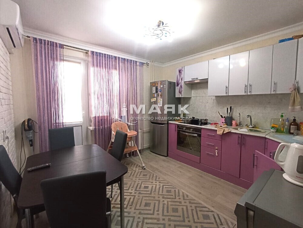 2-к. квартира 56 кв.м, 3/9