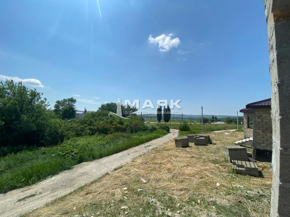 Дом 140 кв.м на участке 6 сот