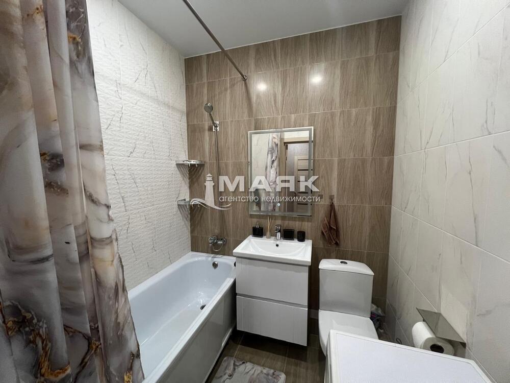 1-к. квартира 37.3 кв.м, 2/5