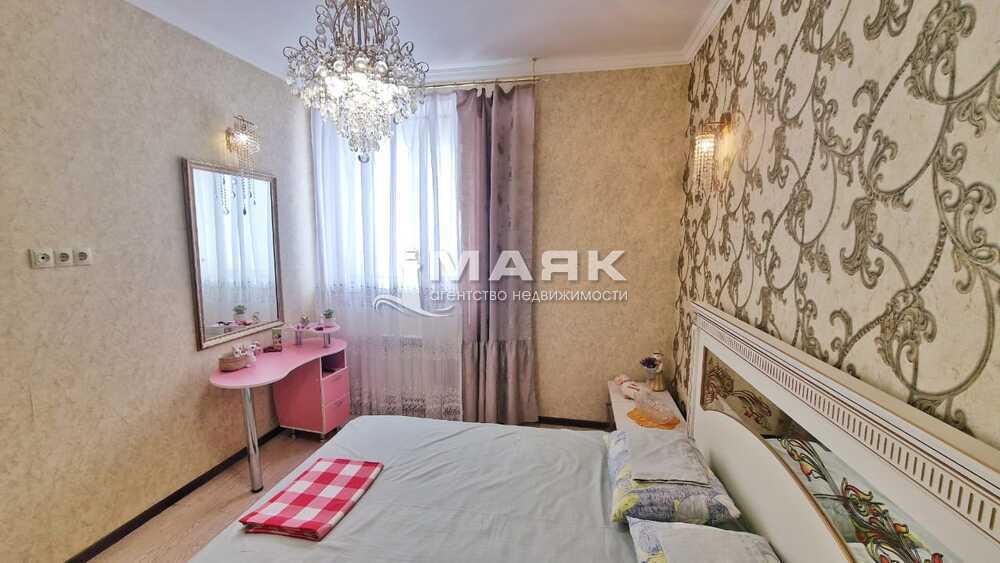 2-к. квартира 63 кв.м, 2/7