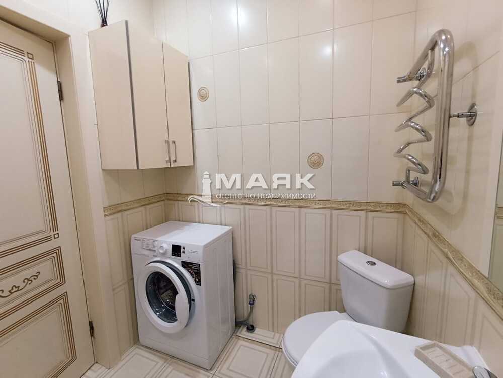 3-к. квартира 64 кв.м, 4/5