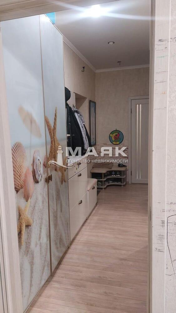 2-к. квартира 55 кв.м, 4/5