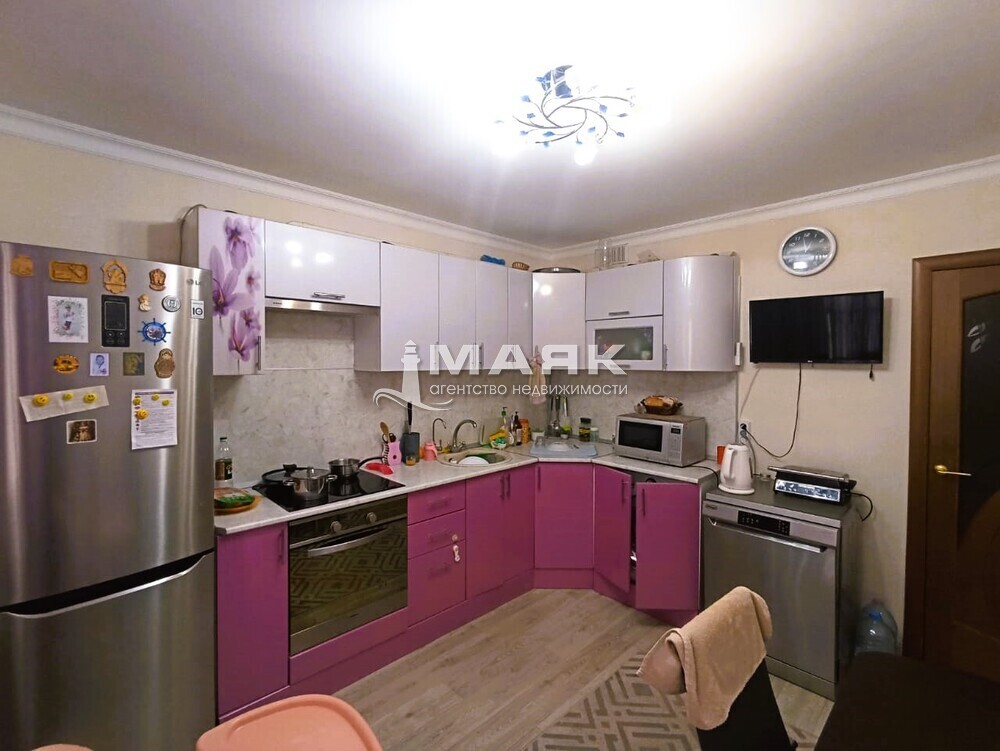 2-к. квартира 56 кв.м, 3/9
