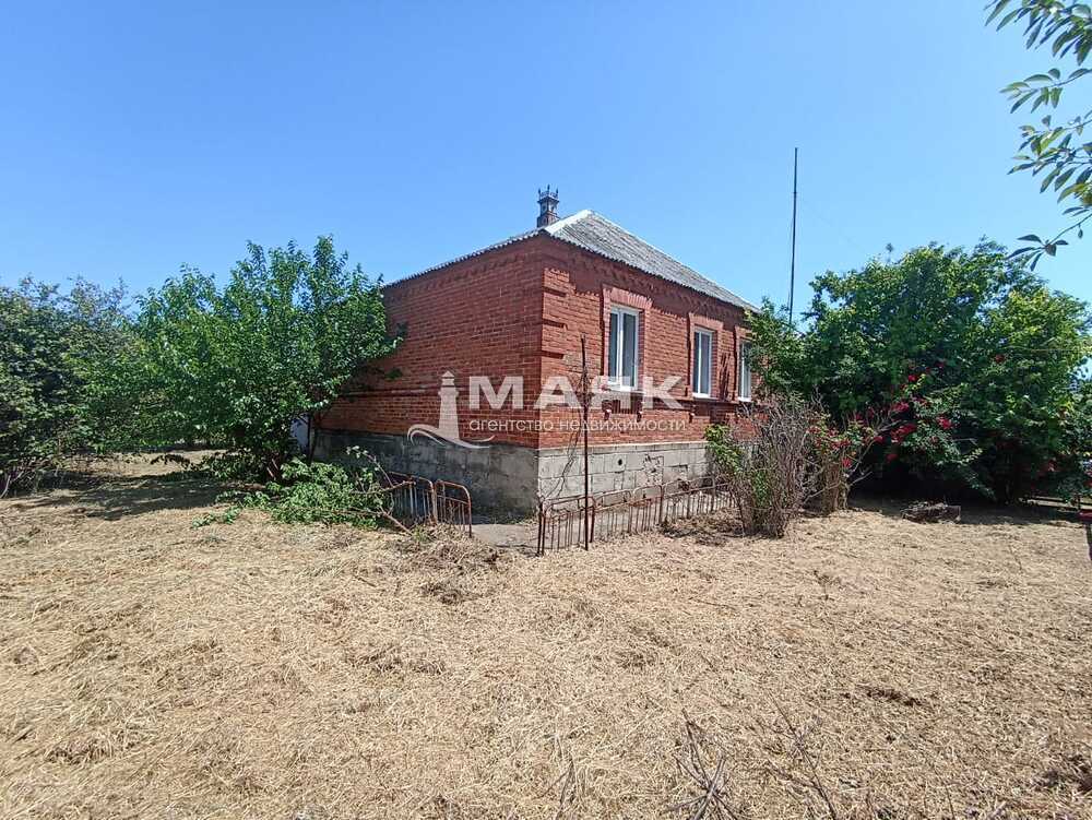 Дом 100 кв.м на участке 15 сот
