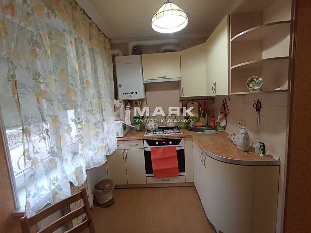 2-к. квартира 40 кв.м, 1/2
