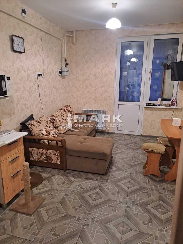 1-к. квартира 37 кв.м, 1/9