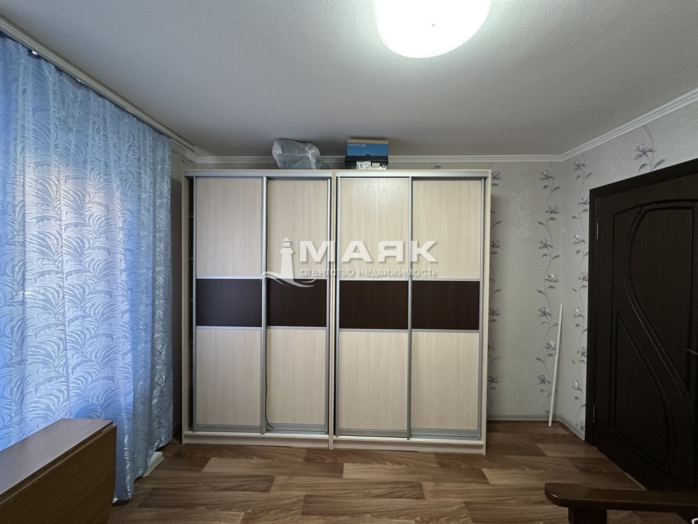 2-к. квартира 50.1 кв.м, 1/4