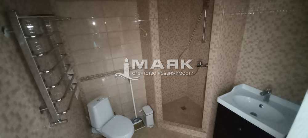 1-к. квартира 53 кв.м, 2/13