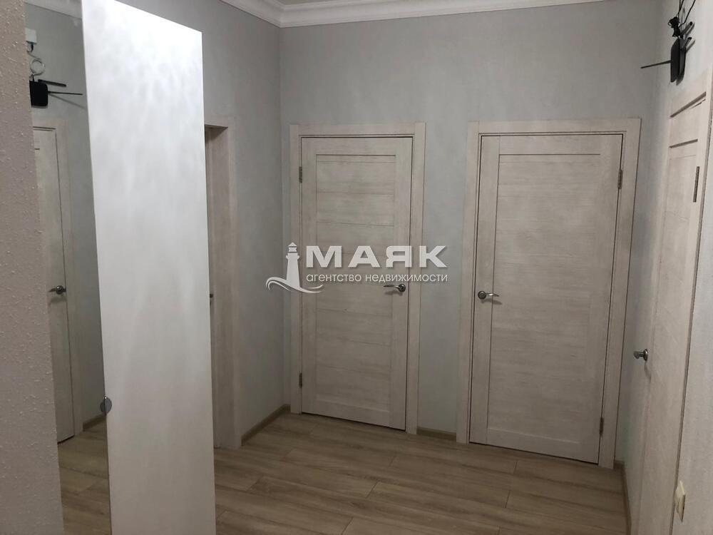 Дом 80 кв.м на участке 5.7 сот