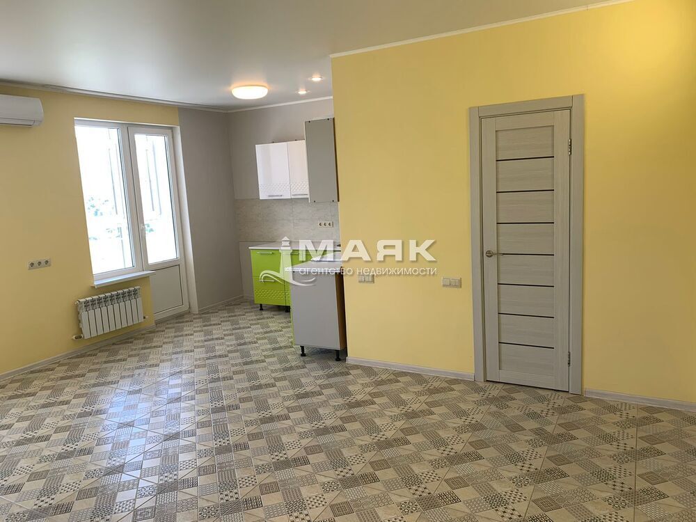 1-к. квартира 37.3 кв.м, 7/8