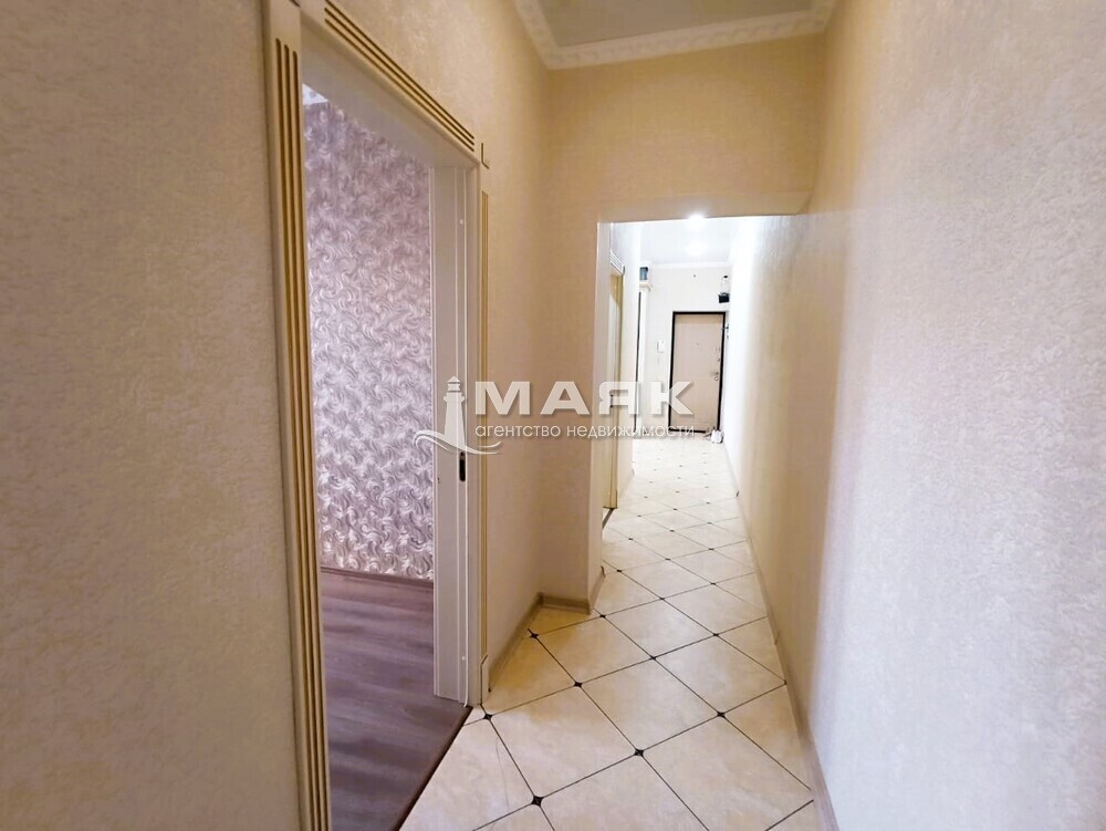 3-к. квартира 64 кв.м, 4/5