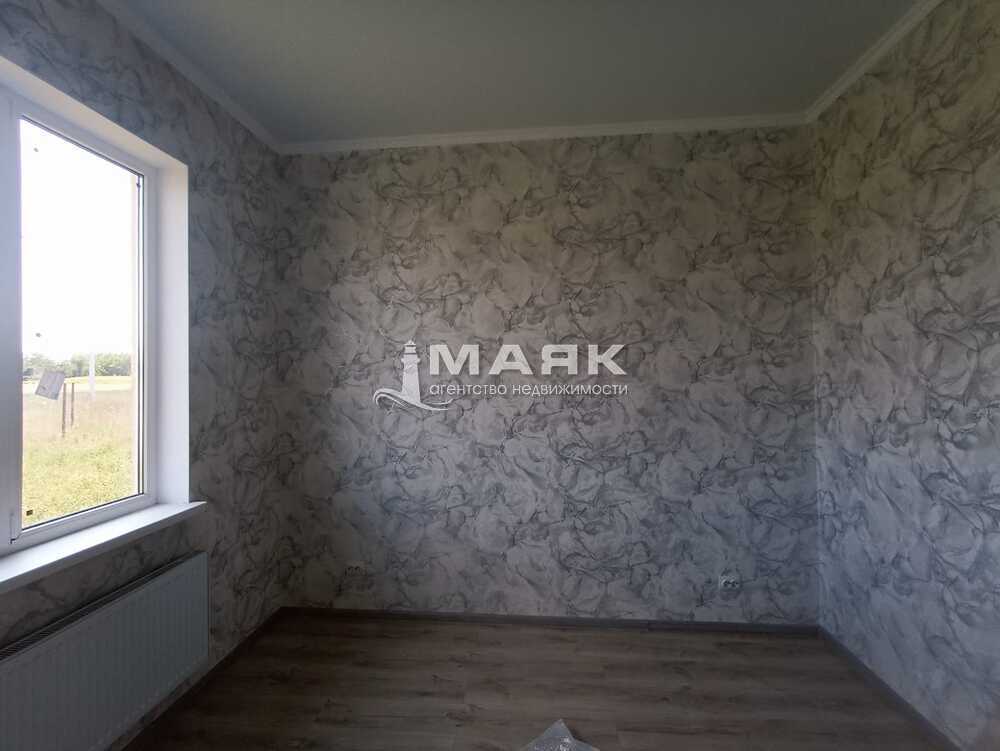 Дом 66 кв.м на участке 7 сот