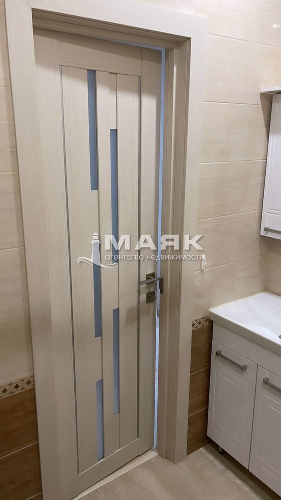 2-к. квартира 58.6 кв.м, 4/8