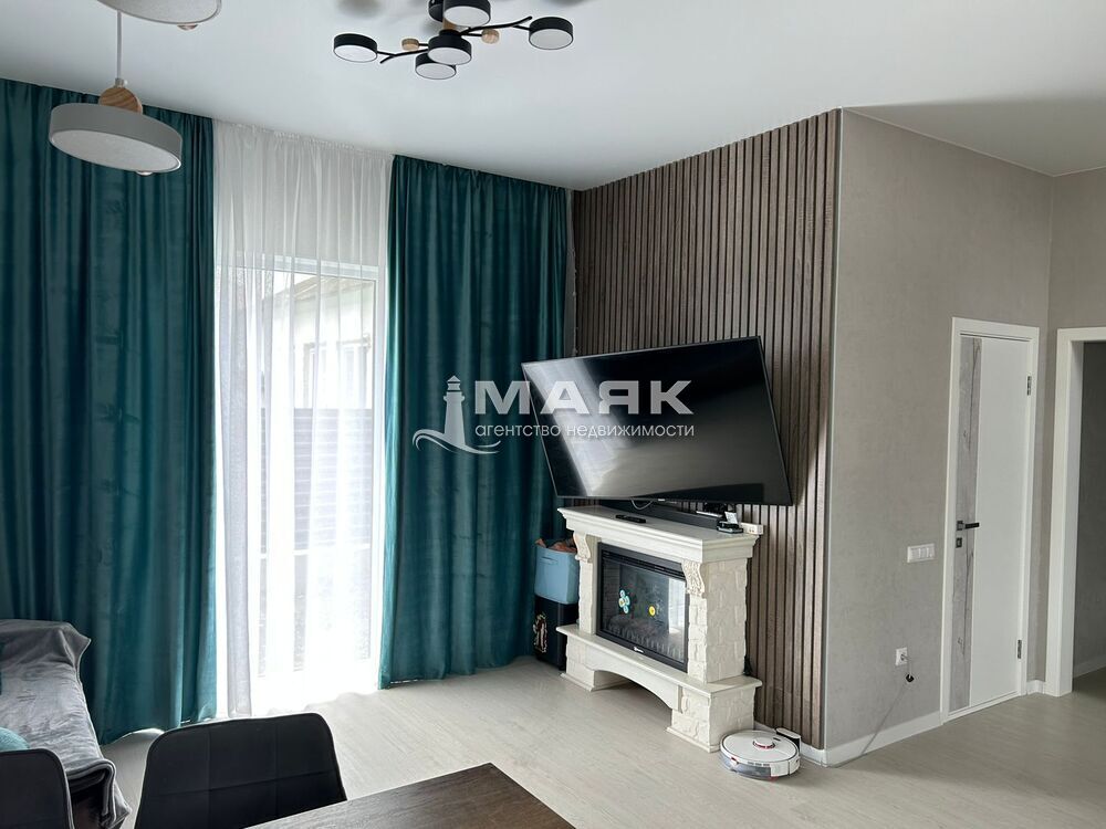 Дом 153 кв.м на участке 7 сот