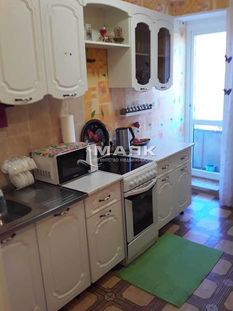 3-к. квартира 52.4 кв.м, 3/5