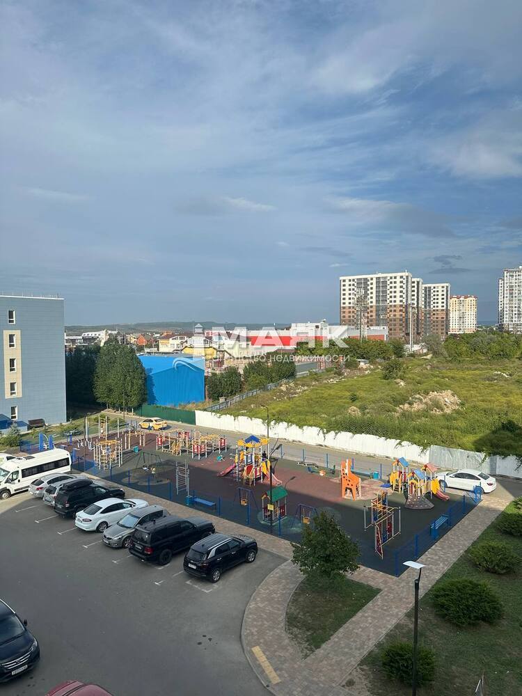 1-к. квартира 37.3 кв.м, 4/5