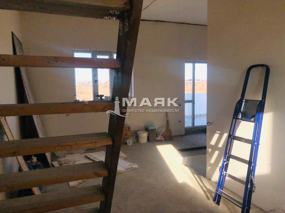 Дом 117 кв.м на участке 3 сот