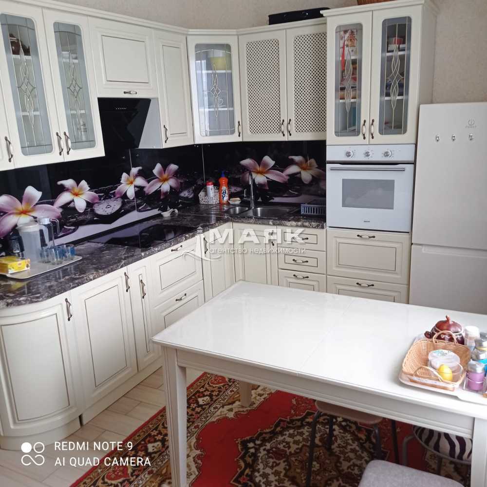 2-к. квартира 62 кв.м, 4/8