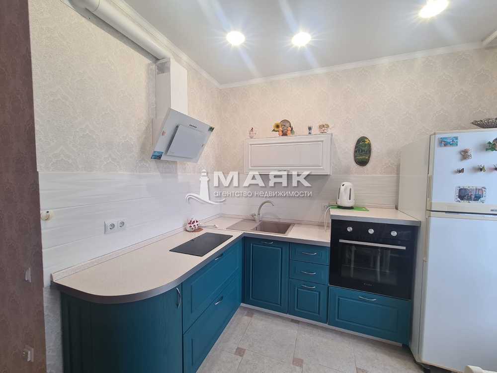 2-к. квартира 50.6 кв.м, 3/8