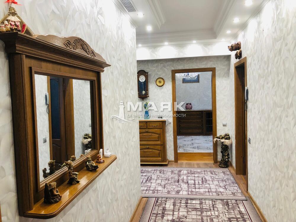 2-к. квартира 84 кв.м, 5/7
