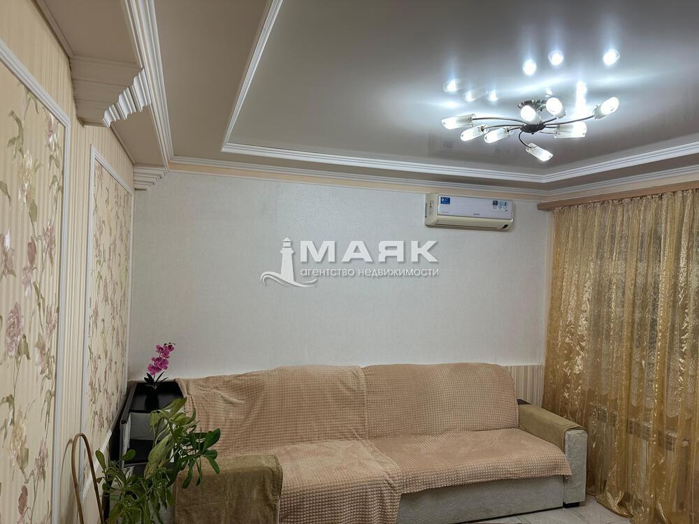 2-к. квартира 48.2 кв.м, 1/4