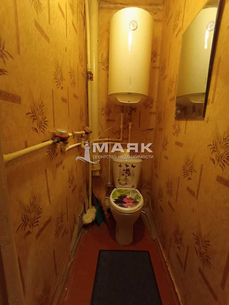 2-к. квартира 54 кв.м, 2/5