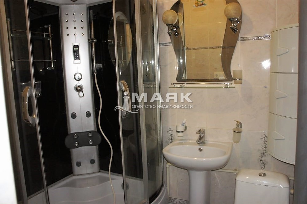 Дом 80 кв.м на участке 2 сот