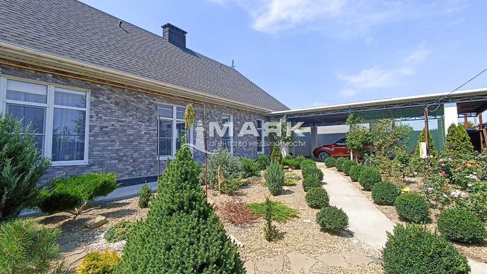 Дом 248 кв.м на участке 22 сот