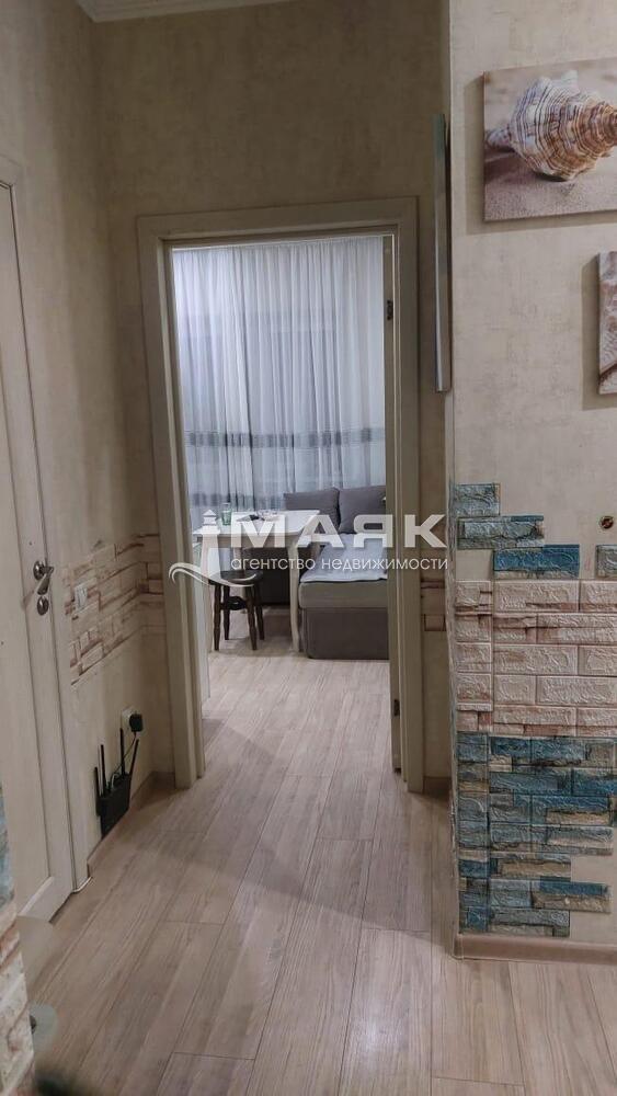 2-к. квартира 55 кв.м, 4/5